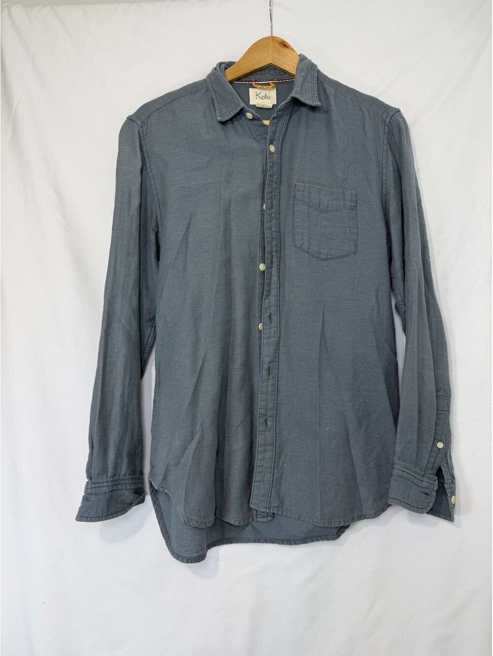 Koto Men's Blue Gray Slub Cotton Button Up Shirt Long Sleeve Chest Pocket Size S